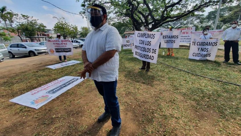 Protestan empresarios dedicados al entretenimiento en Villahermosa