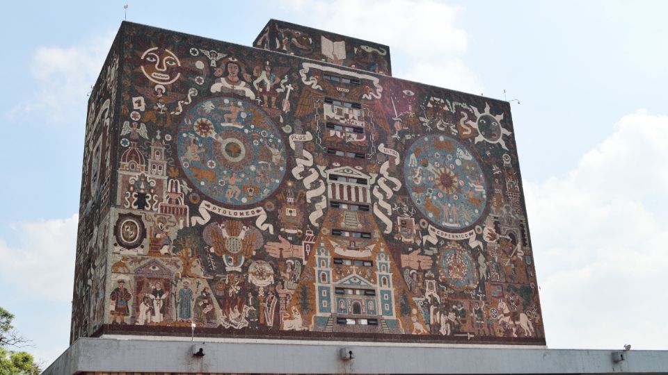 La biblioteca central en ciudad Universitaria es uno de los íconos de la UNAM. Foto: Especial