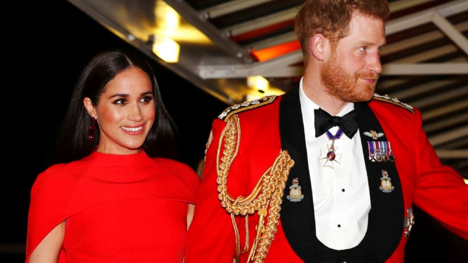 El Príncipe Harry y Meghan Markle han renunciado a la monarquía británica.