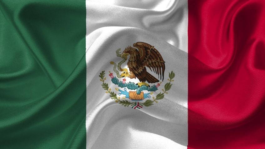 Día de la Bandera: Estas son TODAS las banderas de México; así fueron cambiando