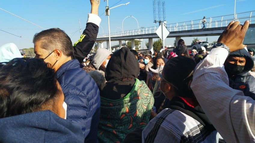 Puebla: Aglomeraciones, riñas y violaciones al protocolo de sanidad durante primer día de vacunación