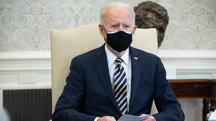 ¡Cubrebocas para todos! Joe Biden se pondrá a REPARTIR millones en unos días