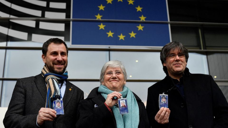 Carles Puigdemont, Toni Comín y Clara Ponsatí, son acusados de sedición por la justicia española