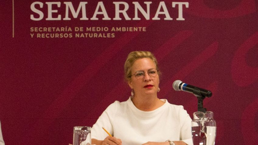 AMLO da "premio" a exsecretaria del Medio Ambiente