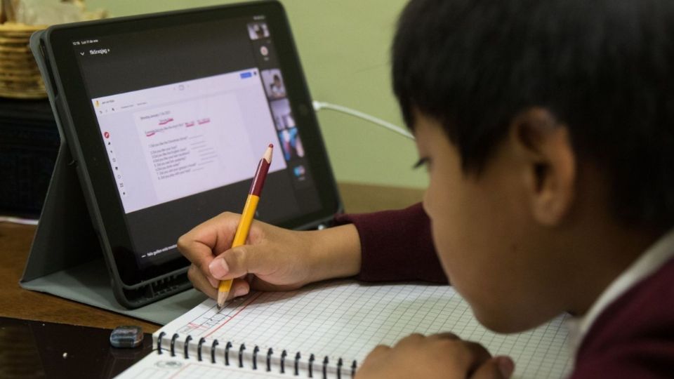 Las clases a distancia continuarán. Foto: Archivo Cuartoscuro