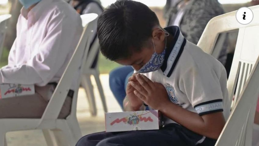 ¡Qué ternura! Niño de Tamaulipas realiza oración al recibir apoyo para sus clases en línea