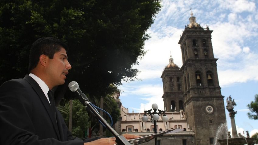 En sorteo de la UDLAP, gana expresidente municipal de Puebla camioneta de un millón