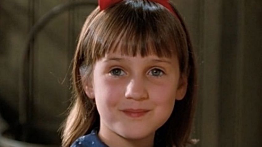 Así lucen en la ACTUALIDAD la actriz que dio vida a Matilda y el actor que encarnó a Bruce