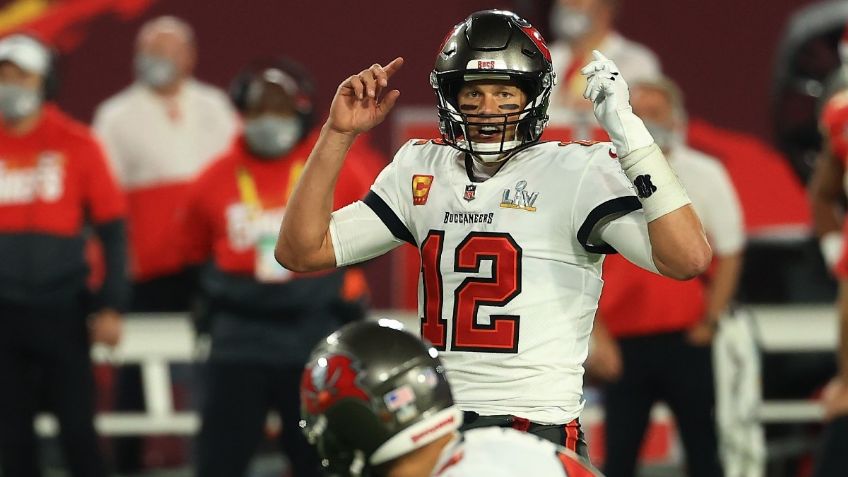 ¡HISTÓRICO! Tom Brady y Tampa Bay se CONVIERTEN en el primer equipo en ganar en su ESTADIO un Super Bowl