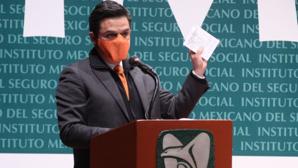 El director general del IMSS, Zoé Robledo, señaló que en el instituto cuentan con las herramientas suficientes para tratar a las personas que padecen epilepsia. Foto: Especial