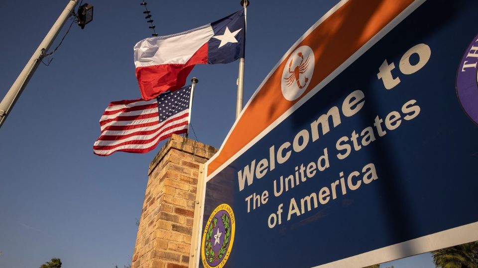 Letrero de bienvenida a EU ubicado en Texas. Foto: AFP