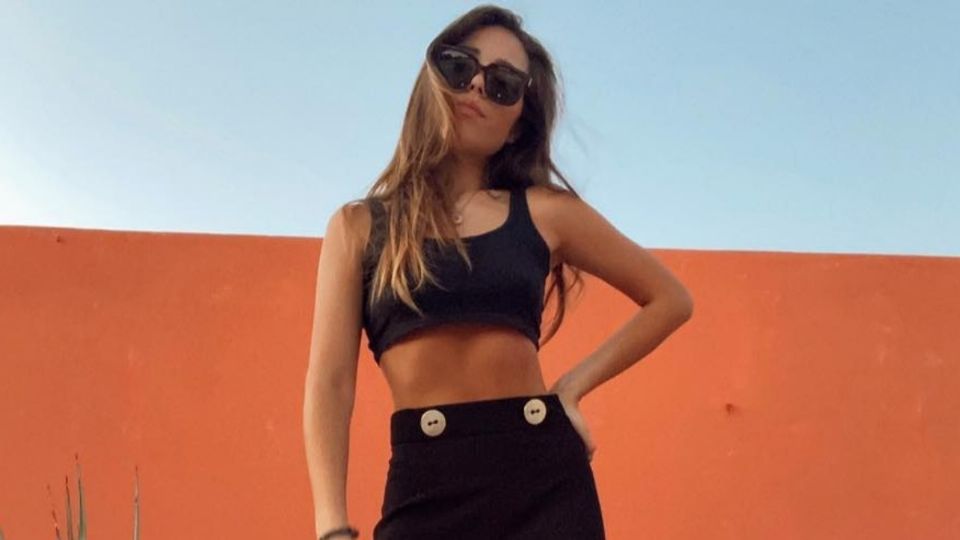 La hermana mayor de Ángela Aguilar, tiene 22 años y ya se posiciona como una de las jóvenes influencers en el tema de la moda. Foto: Especial