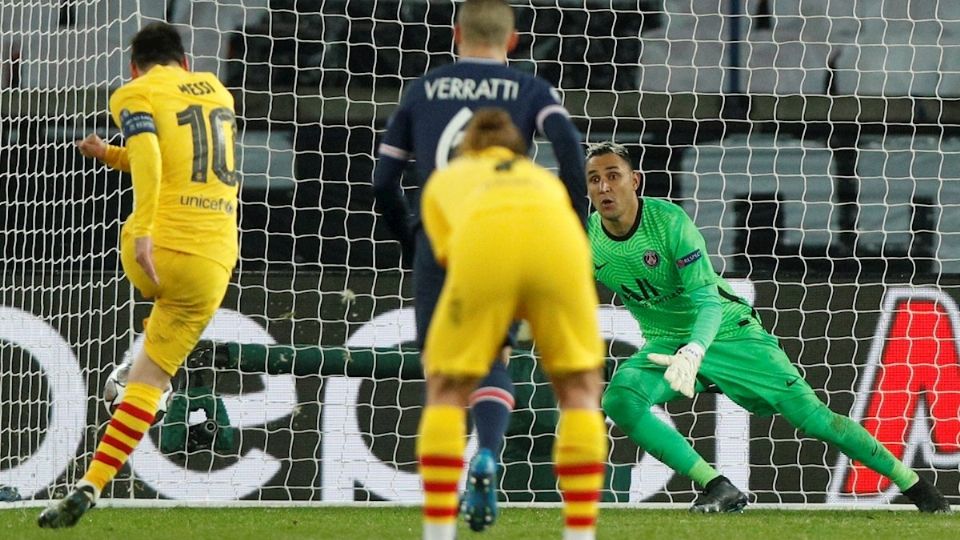 Lionel Messi falló un penal y acabó con las ilusiones del Barcelona. Foto: EFE