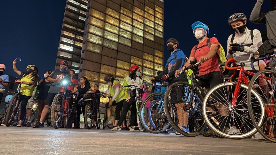 Convocan a esta rodada como una forma de protesta para exigir el cese de muertes de sus compañeros por accidentes viales. Foto: Cuartoscuro