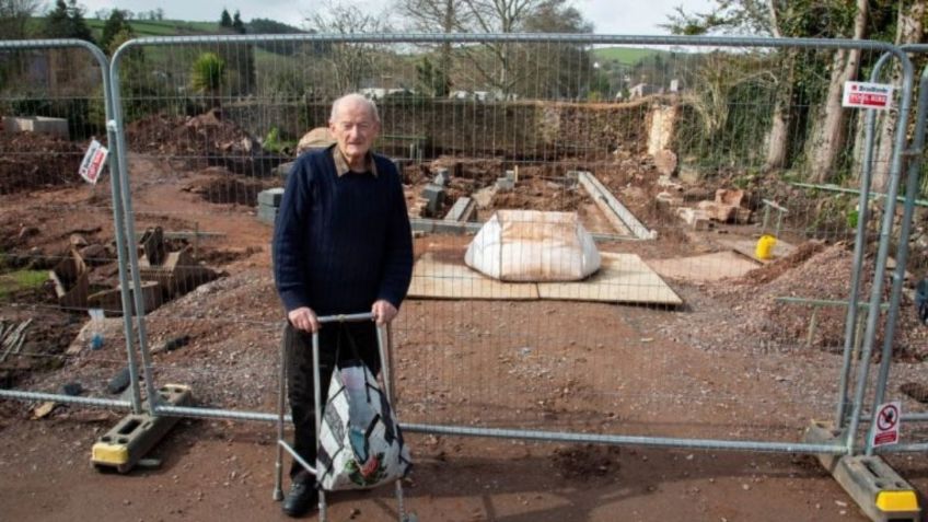 Hombre descubre restos de palacio medieval del siglo XIII debajo de su jardín