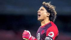 'Memo' Ochoa responde a Omar Bravo; lo pone hincado y al ritmo de "Fiesta en América"