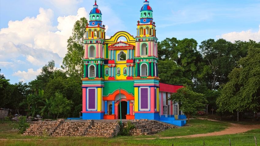 Conoce la colorida Iglesia del señor de Tila ubicada en TABASCO: Fotos