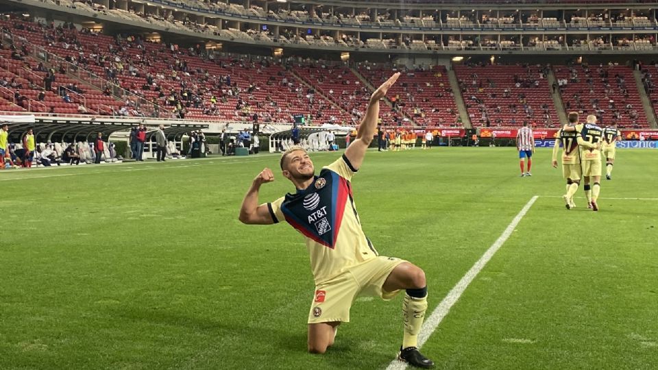 América subastará las playeras que usaron en el Clásico contra las Chivas 
FOTO: Twitter