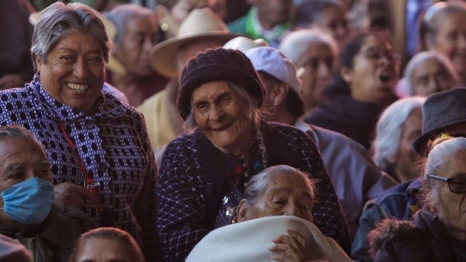 La mayoría de los pensionados logran haceros a los 65 años. Foto: Cuartoscuro