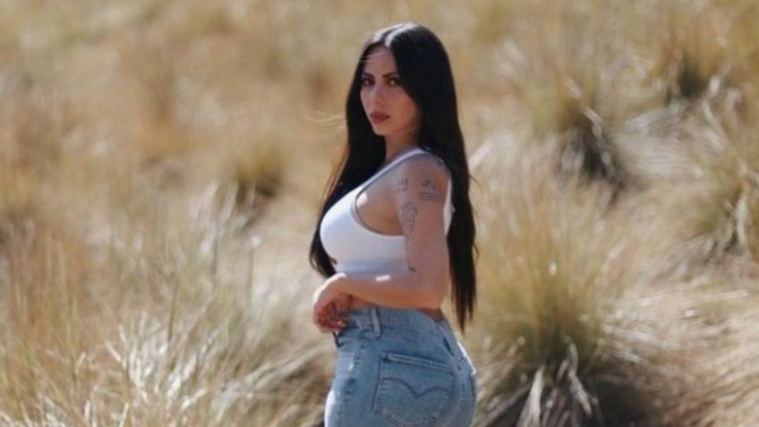 ¡Impactante! Jimena Sánchez presume entallado vestido rosa: Foto