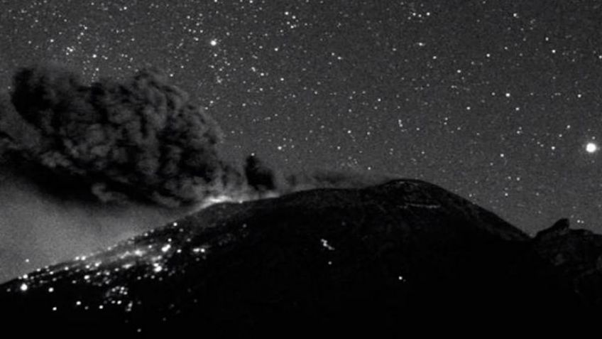 VIDEO: ¿Qué es ese punto brillante que sube por el volcán Popocatépetl?