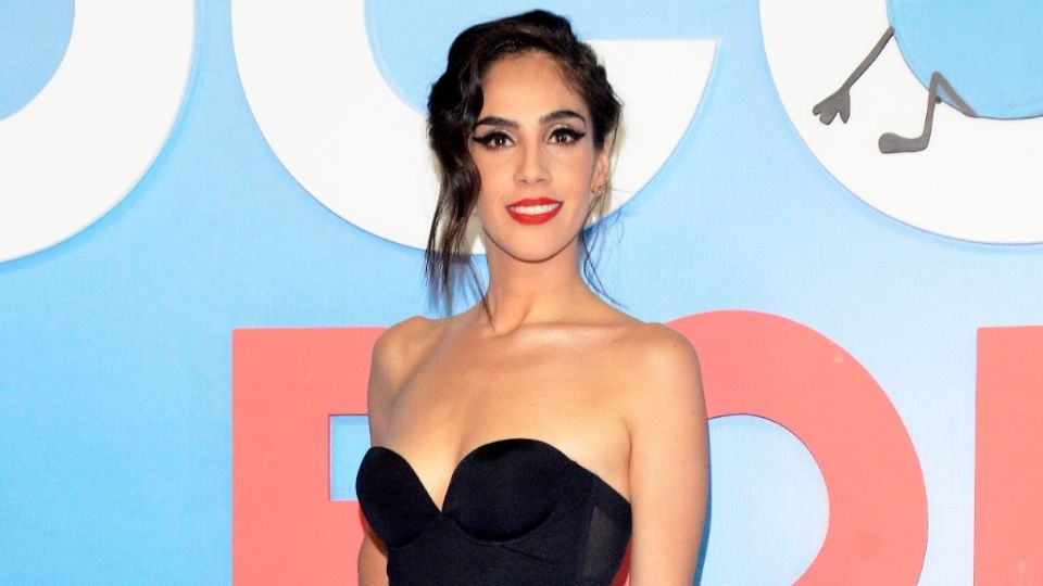 La actriz Sandra Echeverría pidió a sus seguidores tomar precauciones, ya que la temporada de calor va empezando. Foto: Especial