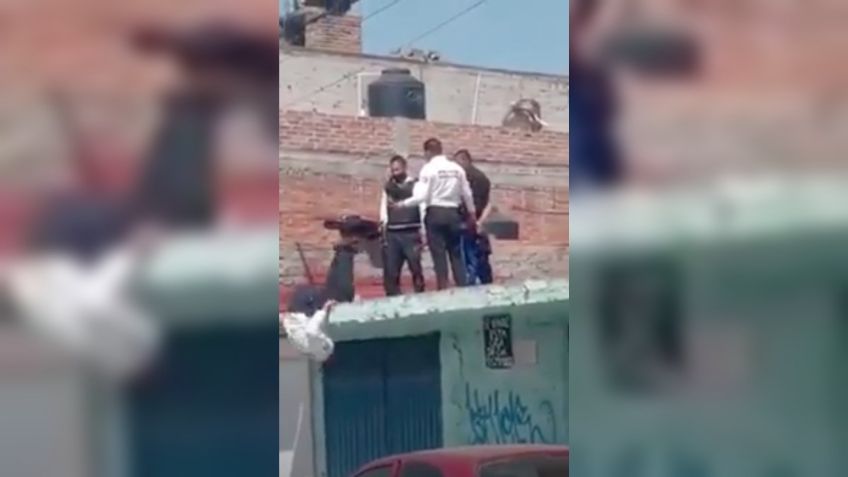 ¿Misión imposible? Policía baja del techo con sorprendente TÉCNICA y se vuelve viral: VIDEO