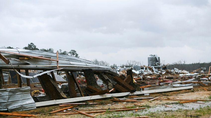 ¡Lo que faltaba! Alertan por peligrosos TORNADOS en estos ESTADOS de EU