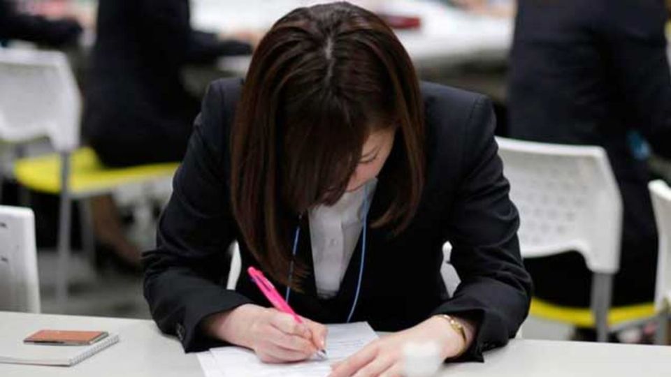 Debido a esta situación la Junta de Educación de la ciudad de Funabashi, castigó a los empleados imponiéndoles una reducción salarial del 10 por ciento. FOTO: ESPECIAL