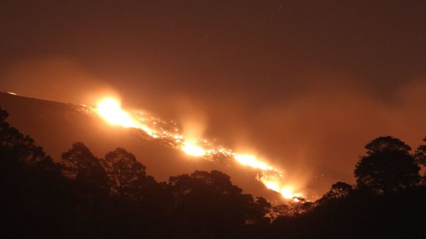 Con cadena de oración, piden lluvia para combatir incendios en Nuevo León y Coahuila