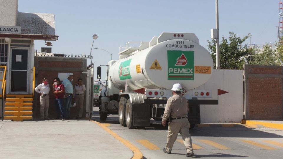 El gobierno federal destinó 73 mil millones de pesos este año para reducir la carga fiscal a Pemex. Foto: Archivo