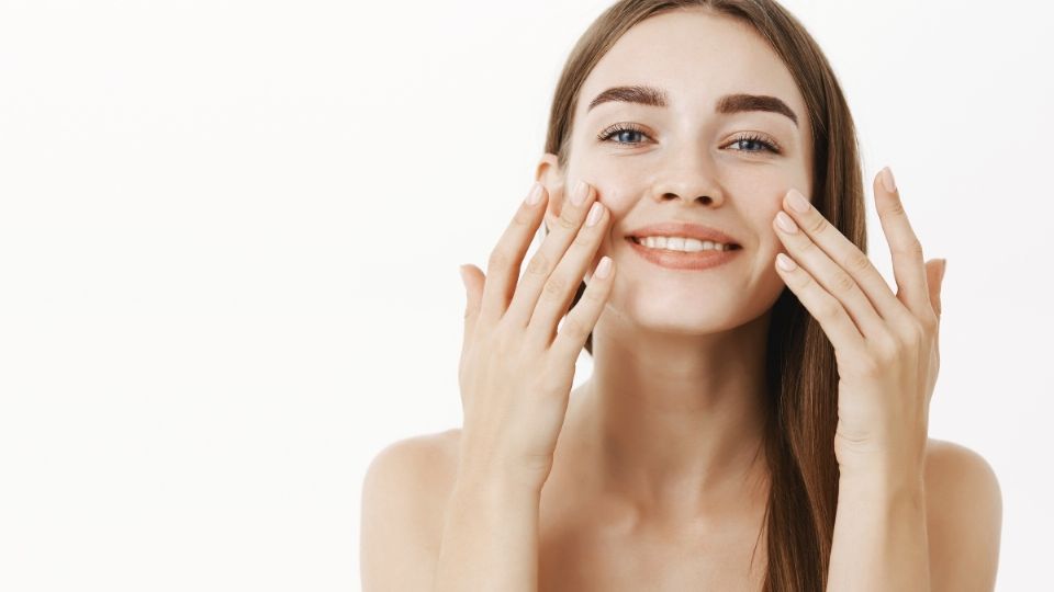 Consigue rejuvenecimiento facial con estos sencillos ejercicios. Foto: Especial