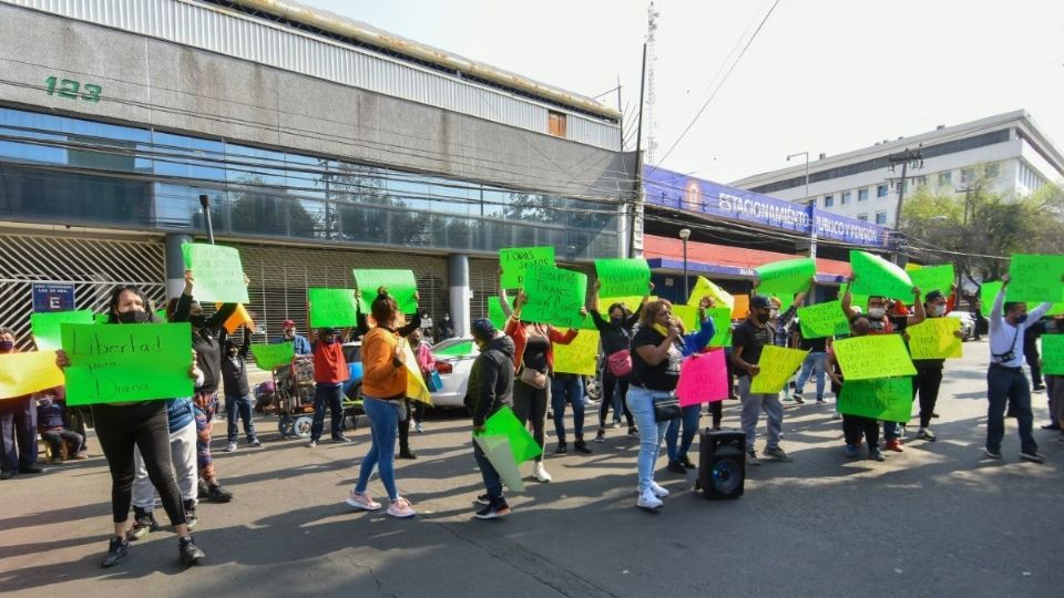 A las 09:00 horas se prevé que un grupo de simpatizantes de la lideresa de comerciantes Diana Sánchez, realice una manifestación. Foto: Cuartoscuro