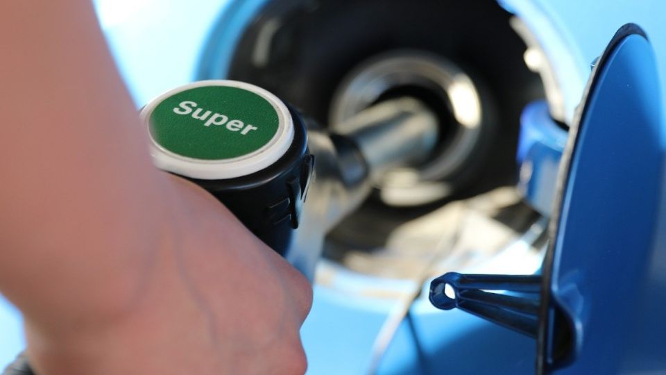 Para la gasolina premium, el estímulo se redujo de 21.3 a 19.02 por ciento Foto: Pxabay