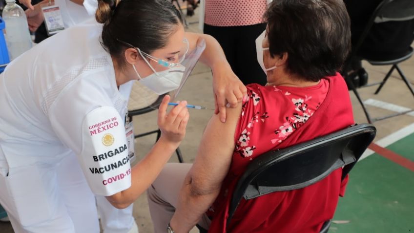 Arranca vacunación en Morelia contra Covid-19