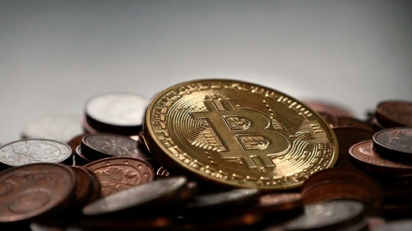 Se desploma Bitcoin; así se cotiza la Criptomoneda el 23 de abril