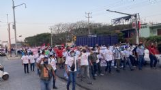 Maestros de Chiapas van en caravana motorizada hacia CDMX; piden dialogar con AMLO