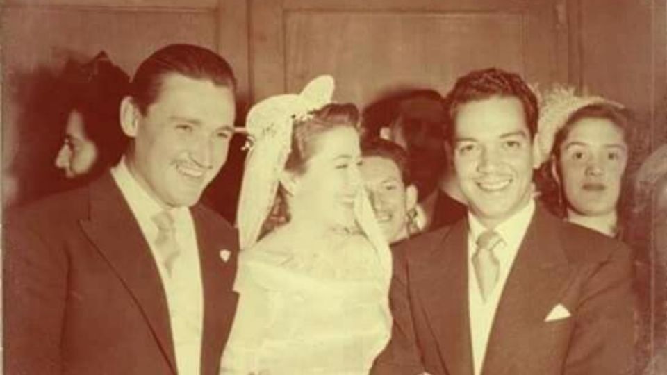 Cantinflas fue padrino de Pinal en su boda y le dio un esplendido regalo. Foto: Especial