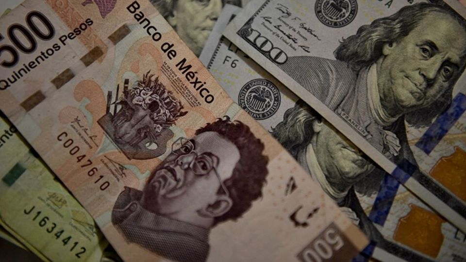 Bolsa y peso cierran en rojo tras encuesta de empleo de EU (Foto: AP)