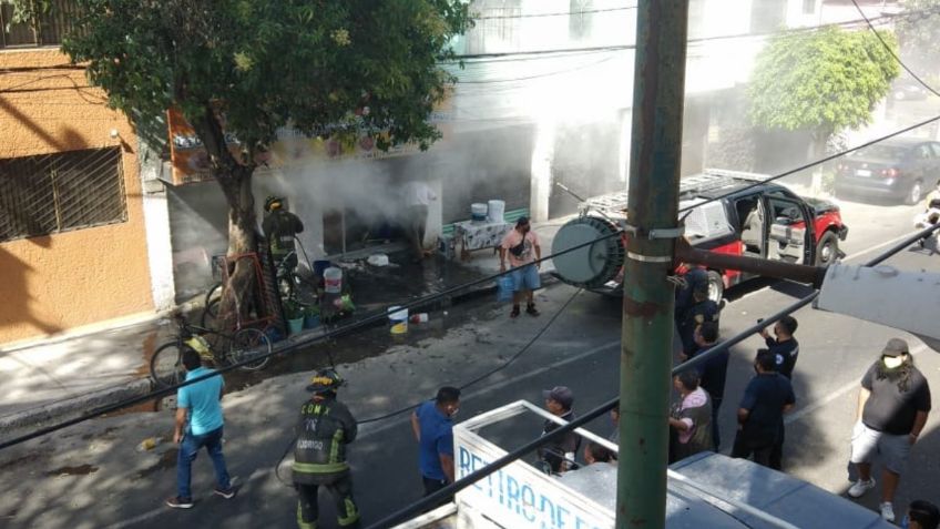 Explota tanque de gas en local de comida en la Benito Juárez: VIDEO