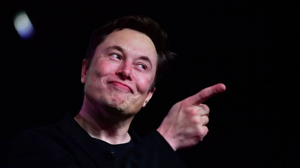 Los estafadores publicaron respuestas utilizando un perfil casi idéntico al de Elon Musk.