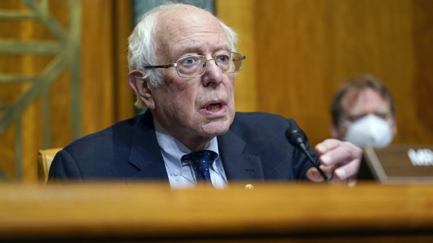 Bernie Sanders 'DEFIENDE' a Donald Trump, califica de injusta la decisión de vetar al expresidente de Twitter