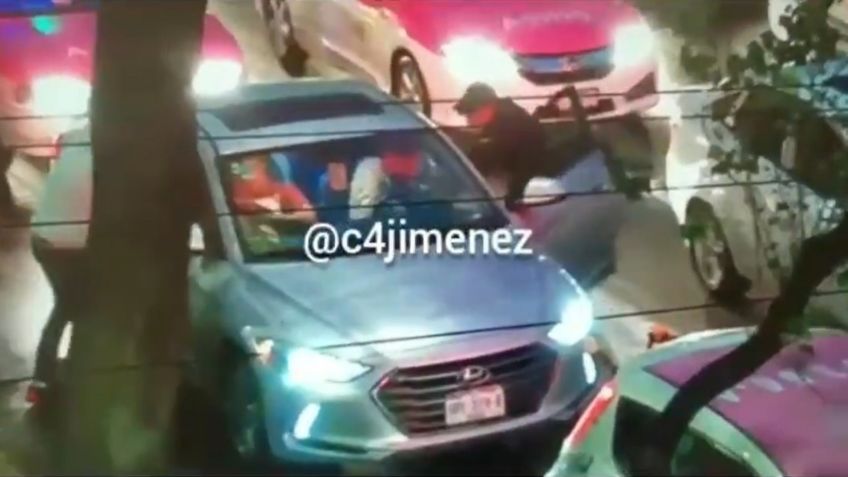 VIDEO: ¡Tenga cuidado! Así operan asaltantes de automovilistas en calles de la CDMX