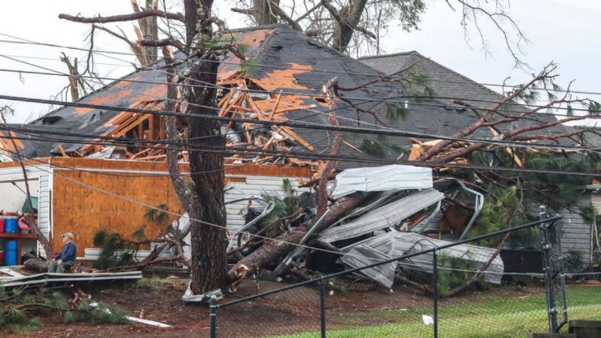 Se quedan SIN LUZ 100 mil personas, tras paso de TORNADOS mortales en Ohio