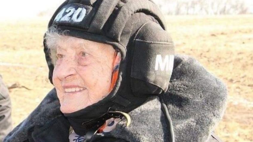 Conoce a Maria Koltakova, la abuelita capaz de controlar un avión de guerra: VIDEO