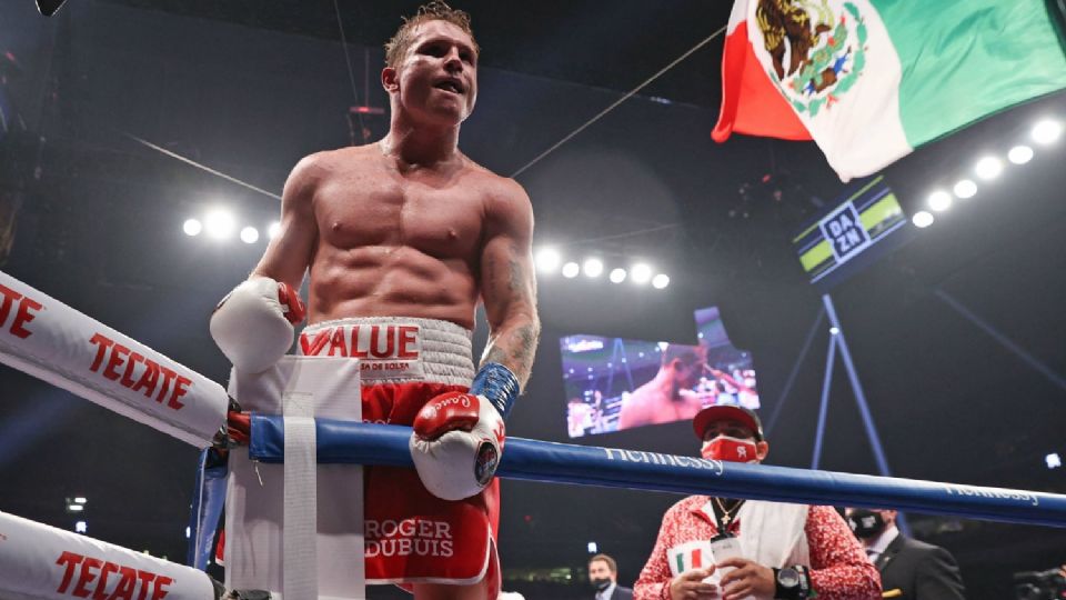 Canelo siempre quiso llegar a lo más alto, pero no pensó en cómo sería estar en la cima del mundo del boxeo