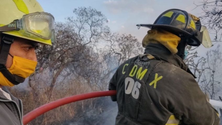 Reportan INCENDIO en zona del Pedregal en la CDMX | VIDEO + FOTOS