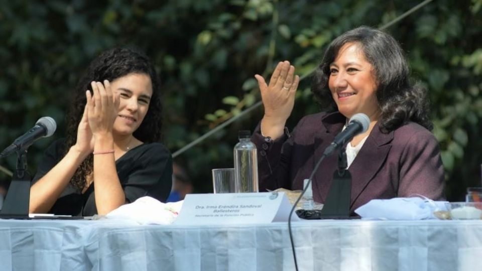 En el encuentro participaron las integrantes del primer Gabinete paritario del Gobierno Federal Foto: Especial