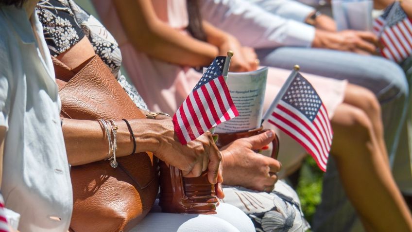 Green cards para parejas indocumentadas: cuál es el castigo de falsificar documentos