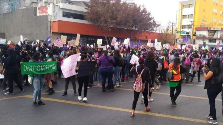 8M | En Nuevo León mujeres toman el centro de Monterrey para exigir justicia y respeto a sus derechos